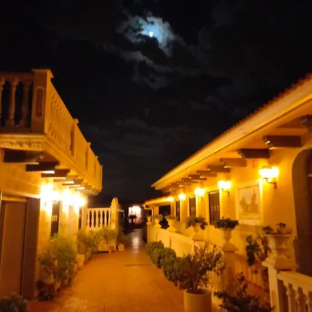 Espacio Cibeles Homestay